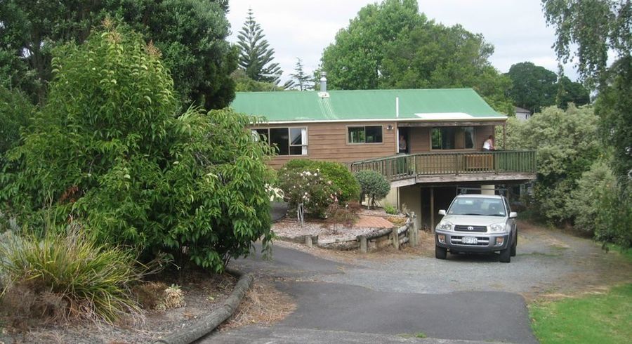  at 12 Lilburn Crescent, Massey, Waitakere City, Auckland