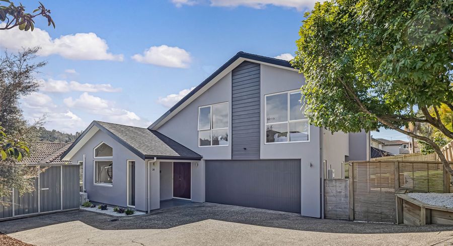  at 35 Mahoney Drive, Albany, Auckland