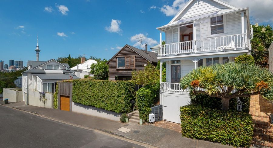  at 17 Gunson Street, Freemans Bay, Auckland