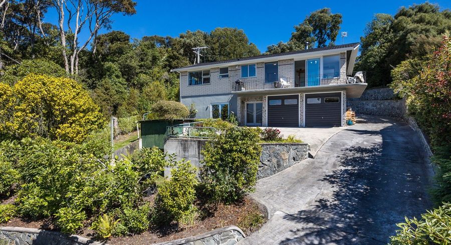  at 9 Newington Avenue, Maori Hill, Dunedin