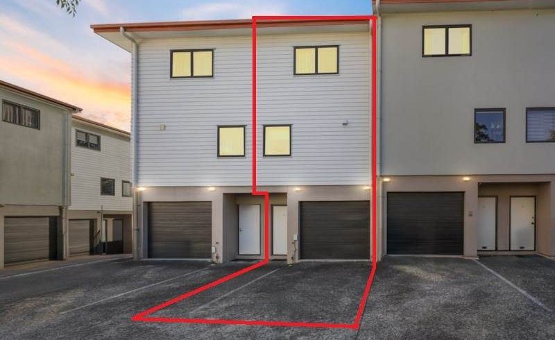  at 12/46 Carlos Drive, Flat Bush, Manukau City, Auckland