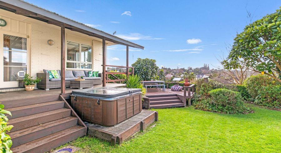  at 32 Woodford Avenue, Brookfield, Tauranga, Bay Of Plenty