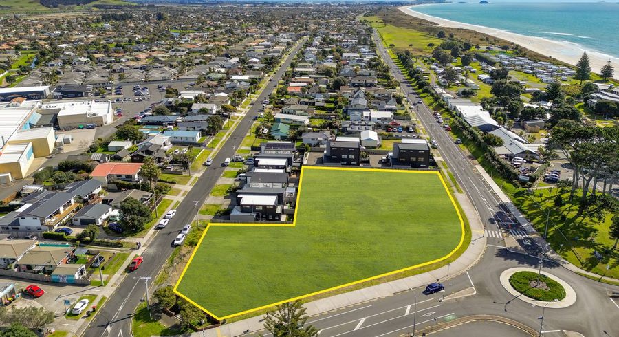  at 4 Percy Road, Papamoa, Tauranga, Bay Of Plenty