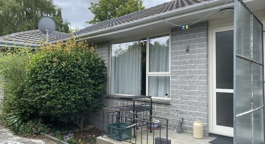  at 2/26 Rugby Street, Merivale, Christchurch