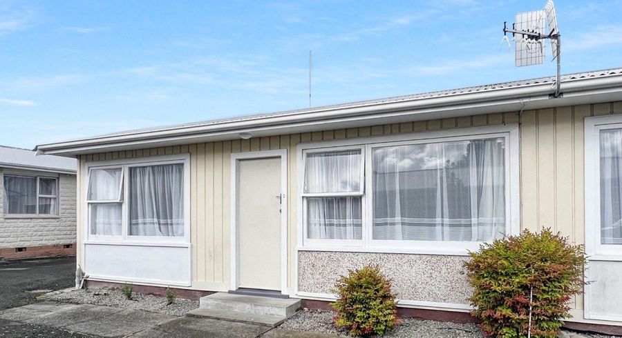  at 2/354 College Street, West End, Palmerston North, Manawatu / Whanganui