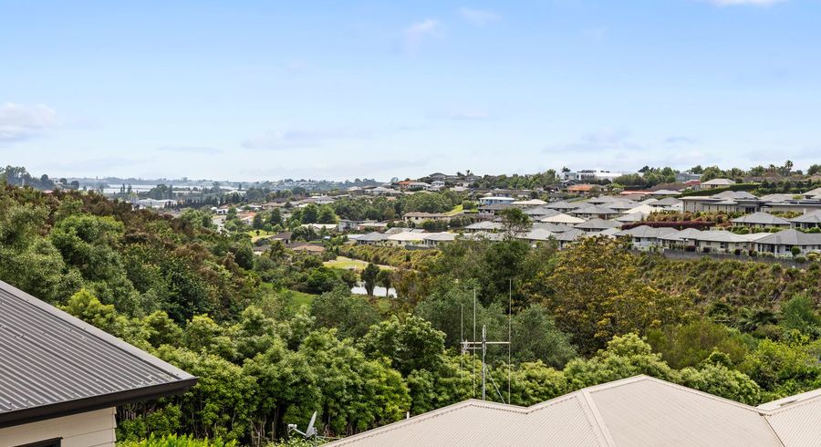  at 37 Contour Avenue, Pyes Pa, Tauranga, Bay Of Plenty