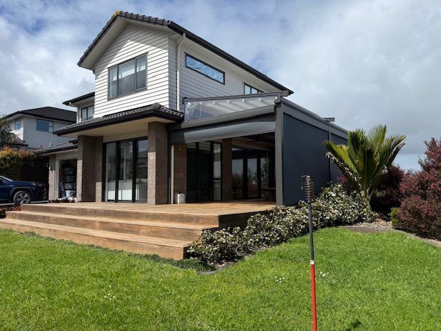  at 10 Arbors Track, Silverdale, Silverdale