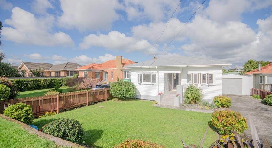  at 74 Moana Avenue, One Tree Hill, Auckland City, Auckland