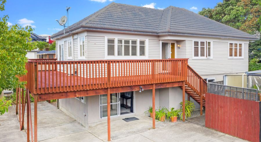  at 116B Oakdale Road, Mount Roskill, Auckland
