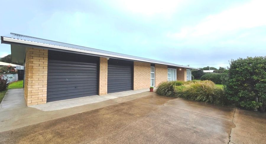  at 4 Kelly Street, Baylys Beach, Kaipara, Northland