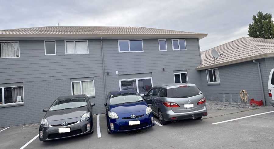  at 4B Wharenui Rd, Riccarton, Christchurch City, Canterbury