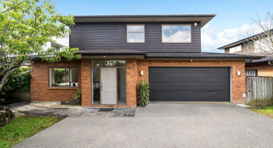  at 16H Lincoln Road, Henderson, Waitakere City, Auckland