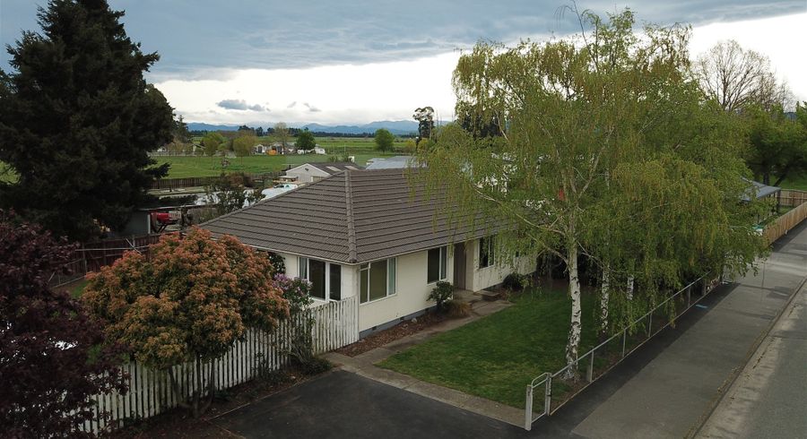  at 1 School Road, Culverden