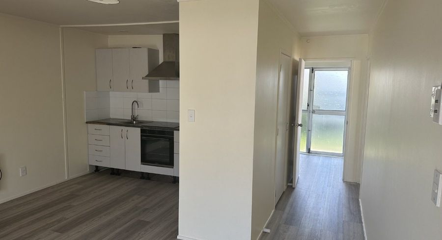  at 2/29 Mon Desir Place, Manurewa, Manukau City, Auckland