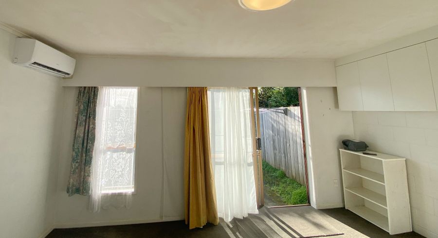  at 1/15 Robson Street, Mount Roskill, Auckland City, Auckland