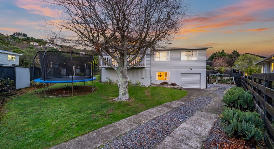  at 6 Spey Place, Papakowhai, Porirua