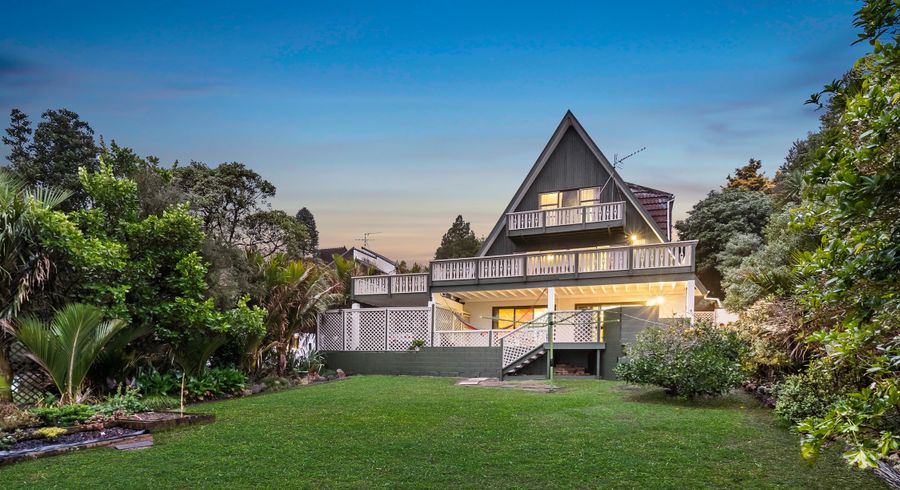  at 4 Puketaha Road, Swanson, Auckland