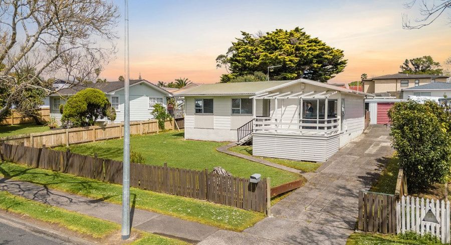  at 58 Diorella Drive, Clover Park, Manukau City, Auckland