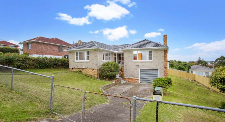  at 21 Lynwood Road, New Lynn, Waitakere City, Auckland