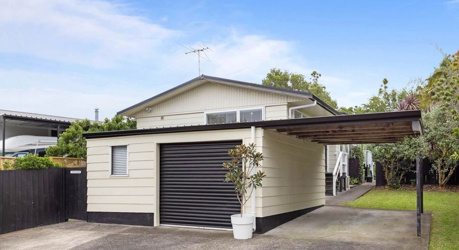  at 30A Thorburn Avenue, Red Beach, Rodney, Auckland