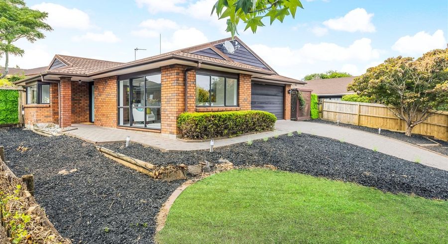  at 8 Millhouse Drive, Northpark, Auckland