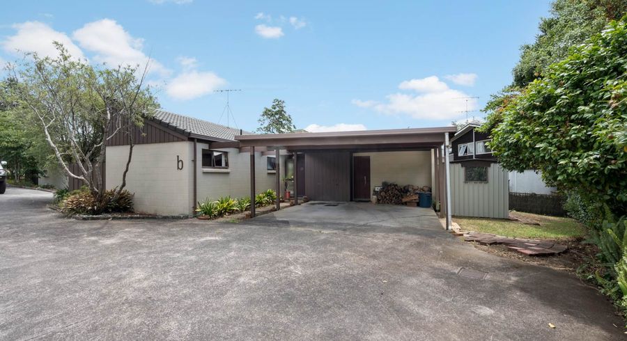  at 2/47 Glenmore Road, Sunnyhills, Auckland