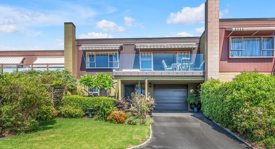  at 4 Evelyn Road, Cockle Bay, Auckland