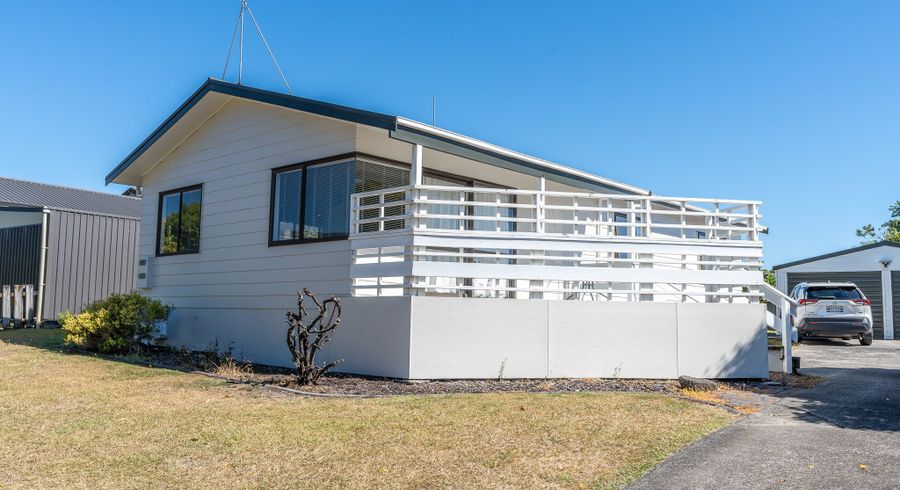  at 11 Tupelo Street, Pukete, Hamilton