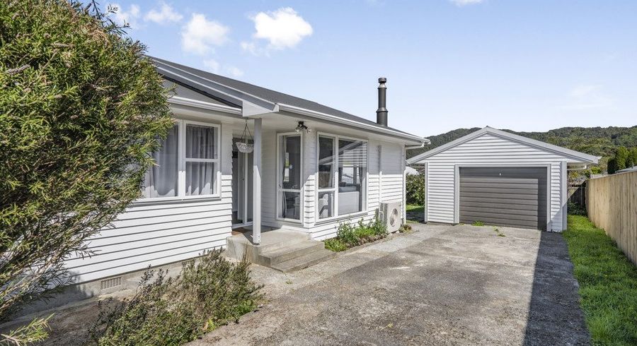  at 15 Kumeroa Grove, Wainuiomata, Lower Hutt