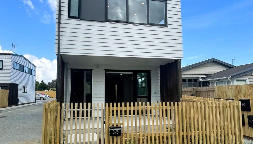  at 3/5 Brandon Road, Glen Eden, Waitakere City, Auckland