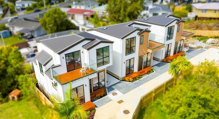  at 6c Julia Place, Totara Vale, North Shore City, Auckland