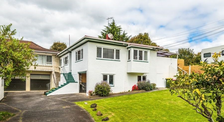  at 5/27 Parkhill Road, Howick, Auckland