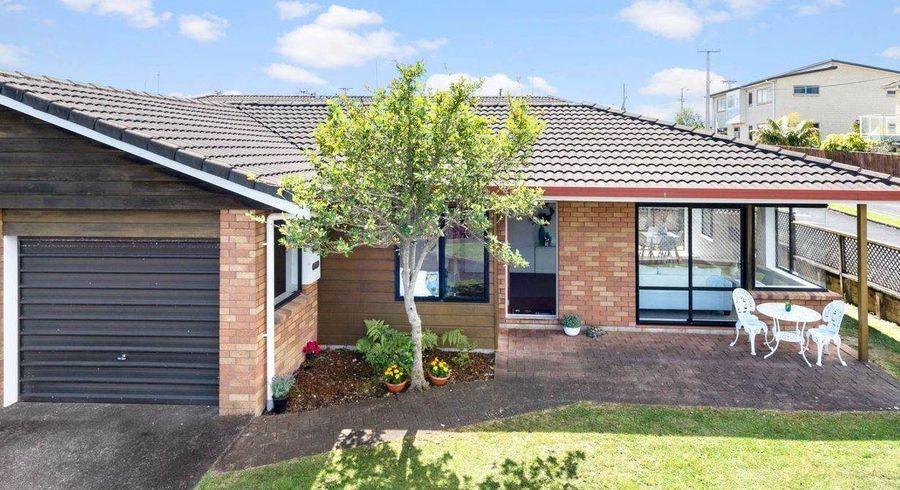  at 6/453 Richardson Road, Mount Roskill, Auckland