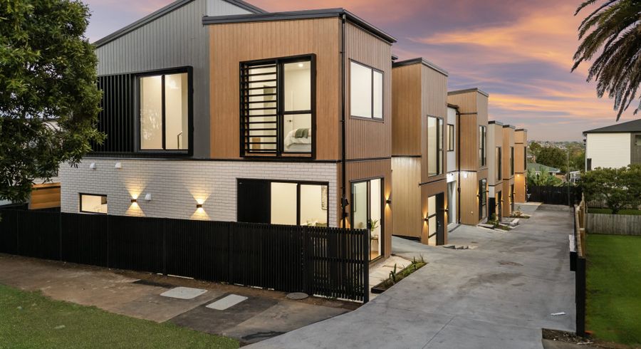  at 10F Bagnall Ave, Point England, Auckland City, Auckland