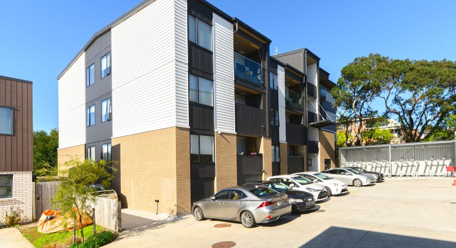  at 303/48 Clay Works Lane, New Lynn, Waitakere City, Auckland