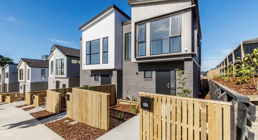  at 140 Tiriwa Drive, Massey, Auckland