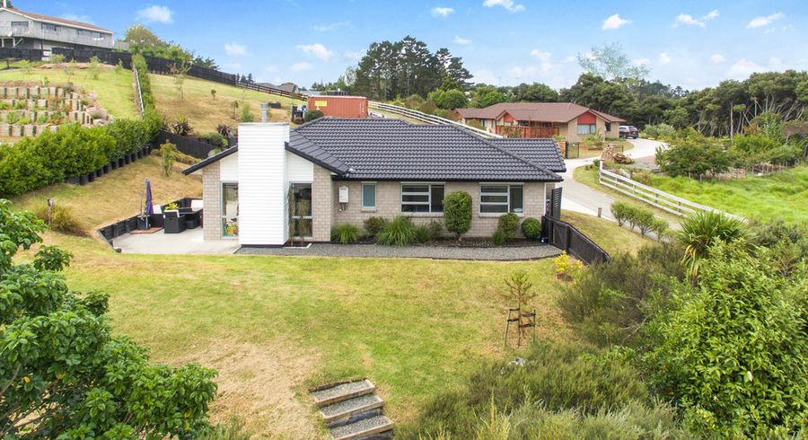  at 318 Birdwood Road, Massey, Auckland