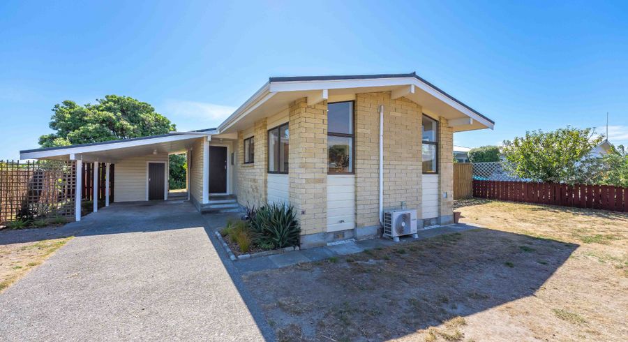  at 11 Mountainview Terrace, Otaki Beach, Otaki