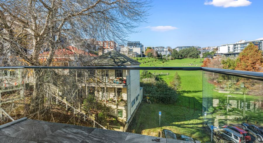  at 4E/15 Fleet Street, Eden Terrace, Auckland