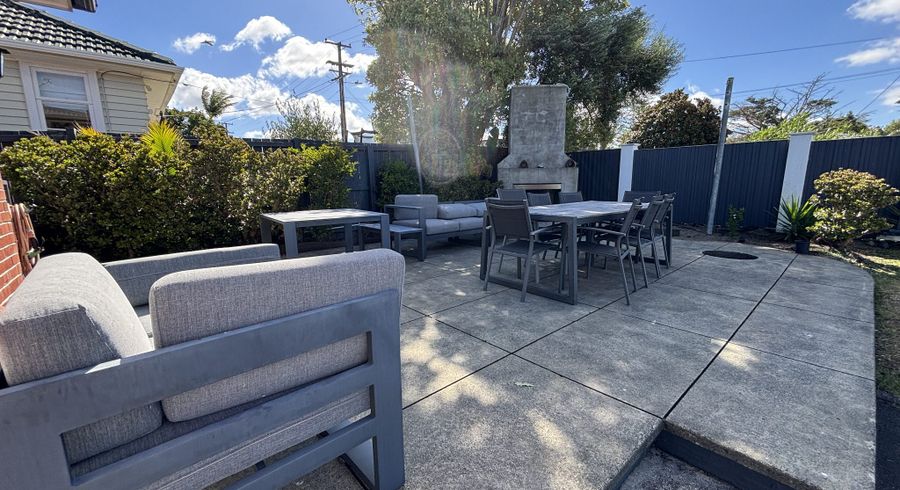  at 63 Totara Road, Te Atatu Peninsula, Waitakere City, Auckland