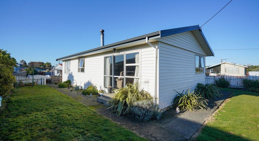  at 44 Wicklow Street, Clifton, Invercargill, Southland