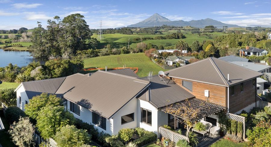  at 4 Kororako Grove, Whalers Gate, New Plymouth, Taranaki