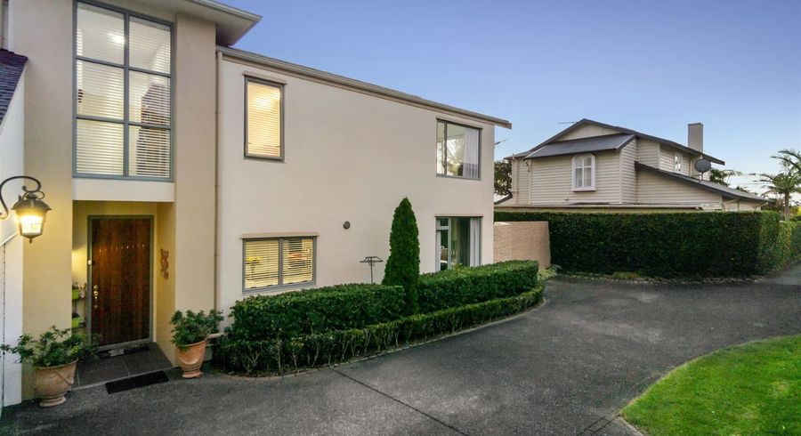  at 13A Bayswater Avenue, Bayswater, Auckland