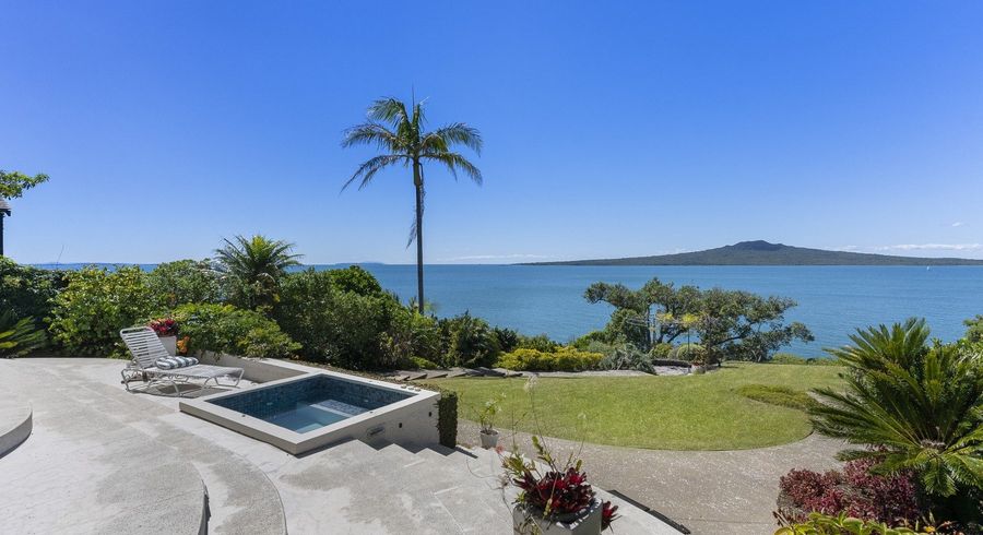  at 18 Hamana Street, Narrow Neck, North Shore City, Auckland