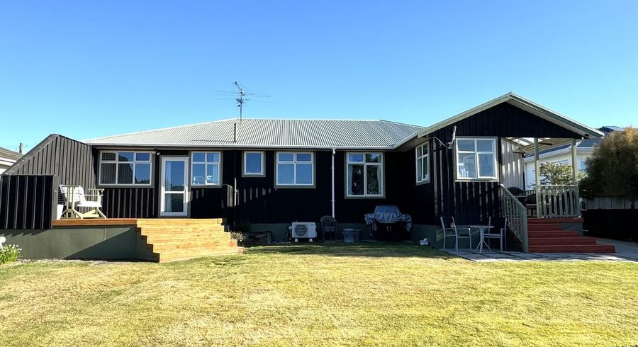  at 17 Naish Street, Balclutha