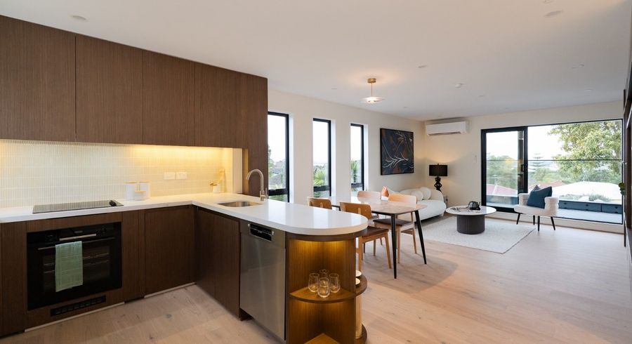  at 182 Tripoli Road, Point England, Auckland City, Auckland
