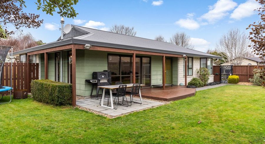  at 5 Kruse Place, Redwood, Christchurch