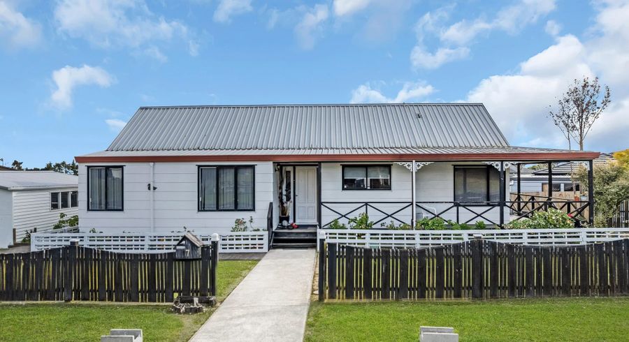  at 7 Crail Court, Goodwood Heights, Manukau City, Auckland