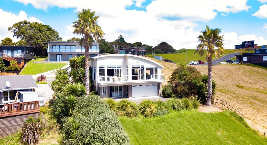  at 16 Island View Lane, Langs Beach, Waipu