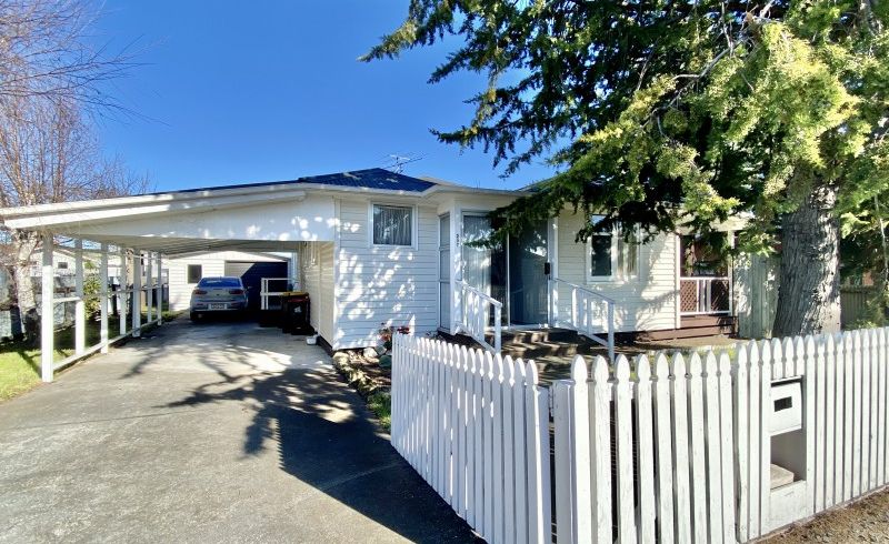 at 207 Belvedere Road, Carterton